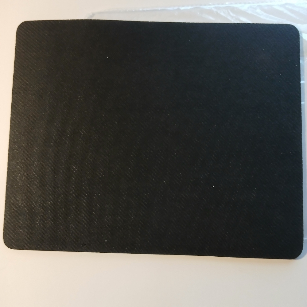 Mickey and Minnie Mouse Art Mousepad - Picture 2 of 8